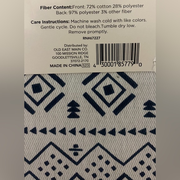 Decorative Table Runner - Picture 5 of 5